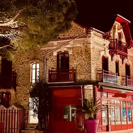 Daire Avec Balcon Au Coeur De