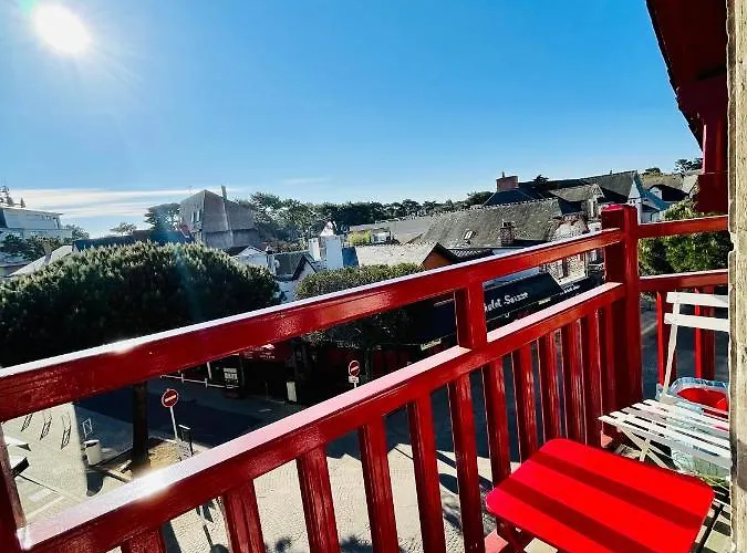 Avec Balcon Au Coeur De *