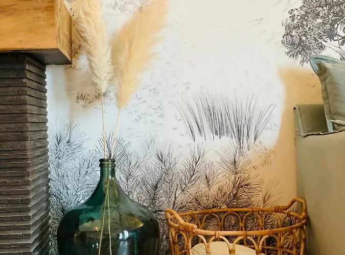 Avec Balcon Au Coeur De